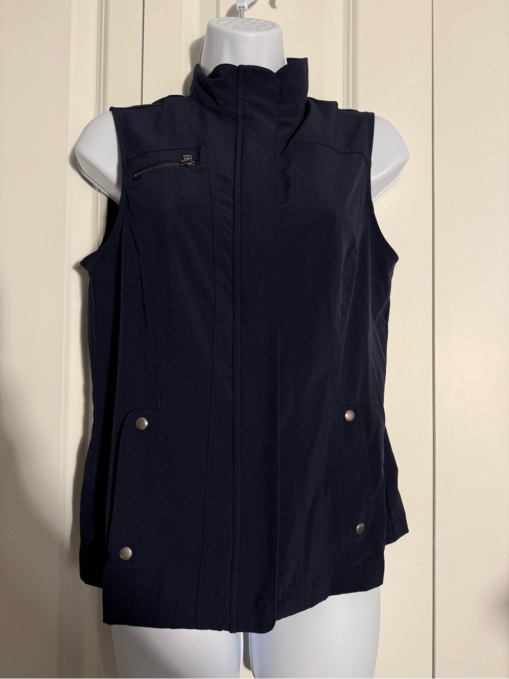 Chico's Navy Sleeveless Stand-Collar Zip Vest